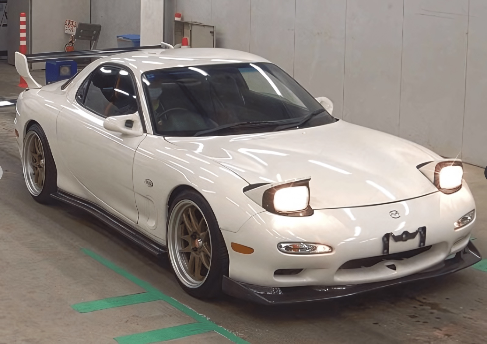 Mazda RX-7 importado pela Kaze
